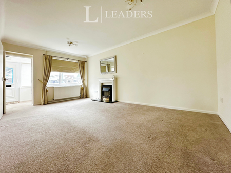 2 bedroom bungalow to rent 16 St. Clements Way, Brundall, Norwich, NR13 - Photo 5