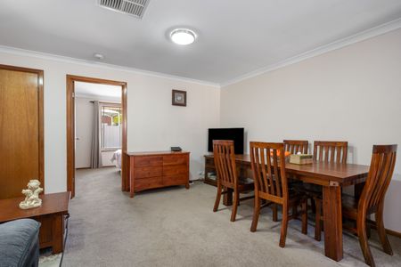 Neat, Tidy & Centrally Located – The Perfect Low-Maintenance Home - Photo 3