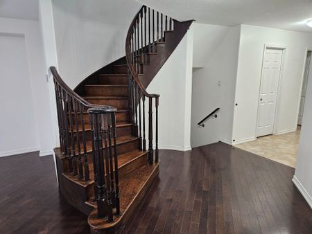 For Lease - 19 Fireside Drive, Woolwich, Ontario - Photo 2