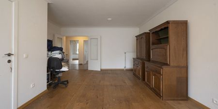 Appartement te huur in Berchem voor € 1.100 met 2 slaapkamers - Photo 2