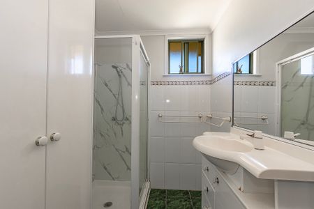 49 Renecol Avenue, Rasmussen QLD 4815 - House For Rent | Domain - Photo 5