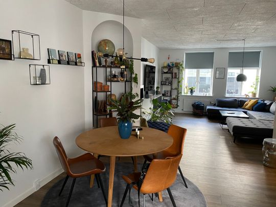 4 vær. lejlighed med altan - Foto 1