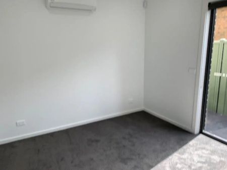 “Reverse Living Townhouse” - Photo 2