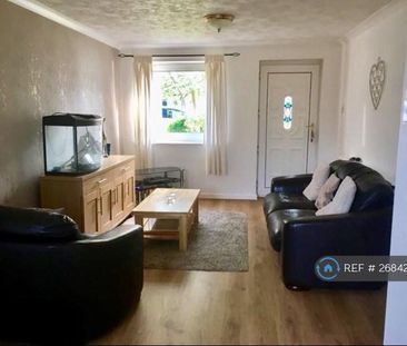 3 bedroom semi-detached house to rent - Photo 4