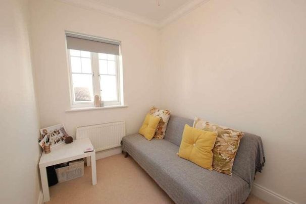 Barnham Close, Norwich, NR5 - Photo 1