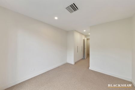 11/22 Canberra Avenue, Forrest ACT 2603 - Apartment For Rent | Domain - Photo 4