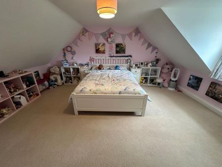 6 bedroom detached house to rent - Photo 5