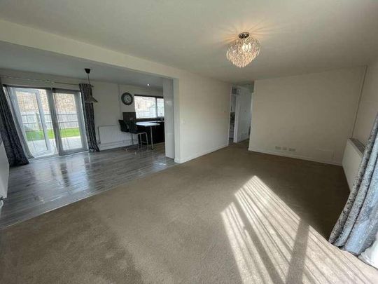 Cherry Lane, Raf Lakenheath, Brandon, IP27 - Photo 1