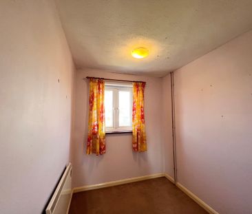 Lavender Close, Bury St. Edmunds, Red Lodge - Photo 5