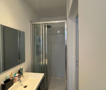 Location Appartement 1 pièce 26m² - Photo 3