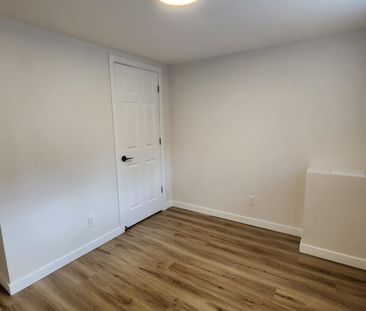 For Lease - 30 Stirton Street Unit# 4, Hamilton, Ontario - Photo 5