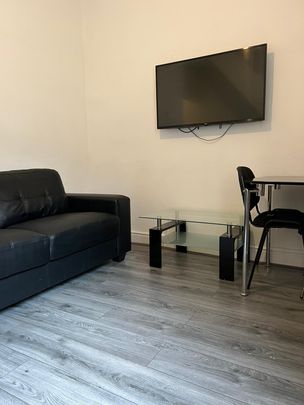 Renfrew Street, Liverpool - Photo 1