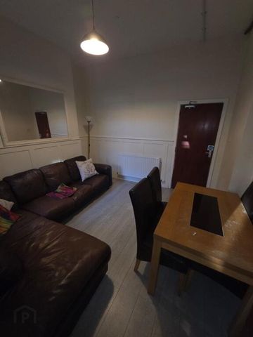 Serviced Room's, 81 Wellesley Avenue, Belfast, BT9 6DH - Photo 2
