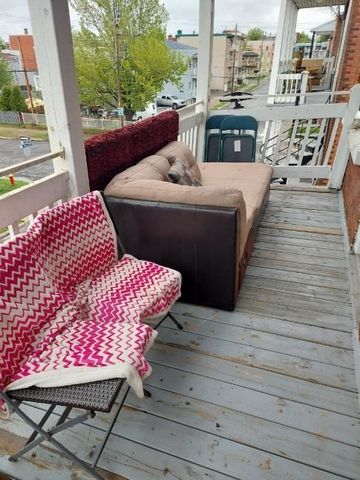 1327 St-Joseph, Shawinigan - Photo 2