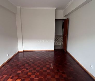 Queluz - Apartamento T1, excelente localização - Photo 4