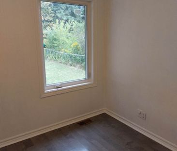 For Lease - 30 Yorkshire Road Unit# Main, Toronto, Ontario - Photo 6