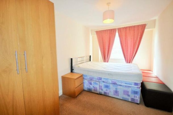 2 bedroom apartment to rent Royal Plaza, Westfield Terrace, Sheffield - Photo 1