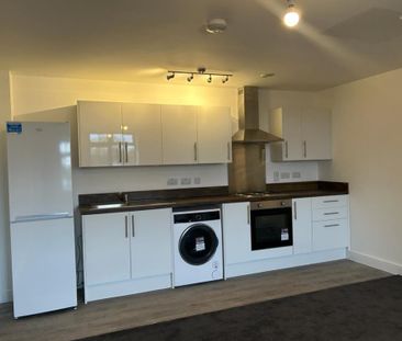 2 bedroom apartment to rent - Photo 4