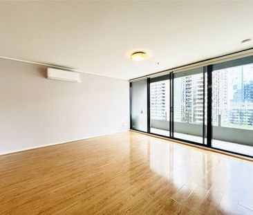 1409/668 Bourke Street - Photo 6