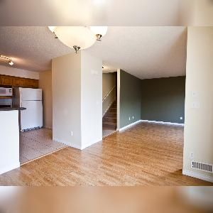 2 Bed 2 Bath Balcony Bisset SE Edmonton - Photo 2