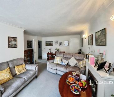 2 bedroom flat to rent - Photo 4