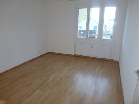 4.5 Zimmer, 92 m², 2. Stock - Foto 3