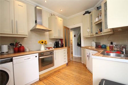 Mitcham Park, Mitcham, CR4 4EG - Photo 5