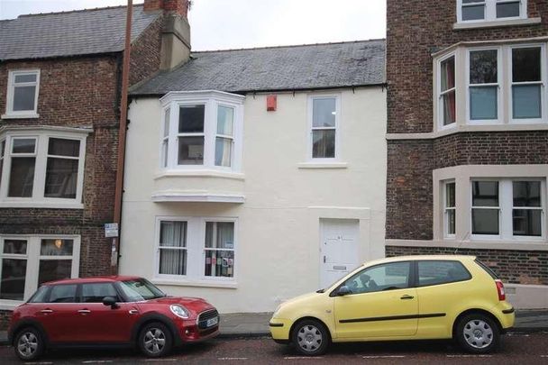 Claypath, Durham, DH1 - Photo 1