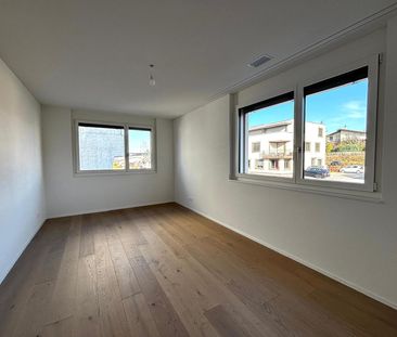 ERSTBEZUG! Exklusive 4.5-Zimmerwohnung in Alterswil - Photo 3