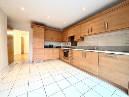 Wordsworth Avenue, Stratford-upon-Avon, CV37 - Photo 4