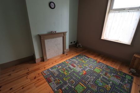 3 Bedroom End Terraced House To Rent - Photo 5