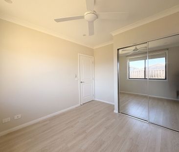 Modern Family Living in Gledswood Hills - 34 Kerilliau Street, Gled... - Photo 5