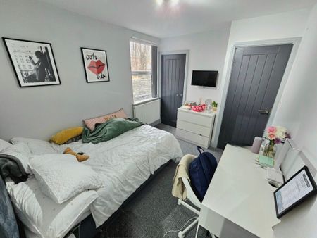 34 Dawlish Road - Photo 3