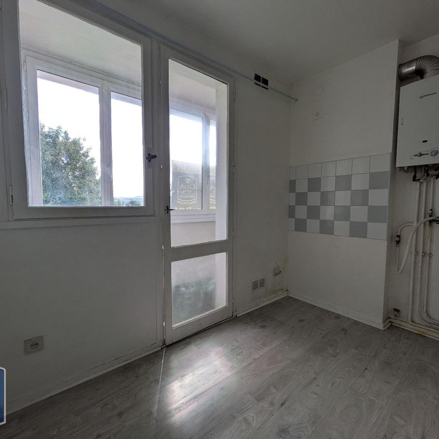 Location Appartement 4 pièces 75m² CHATEAU THIERRY 02400 - Photo 1