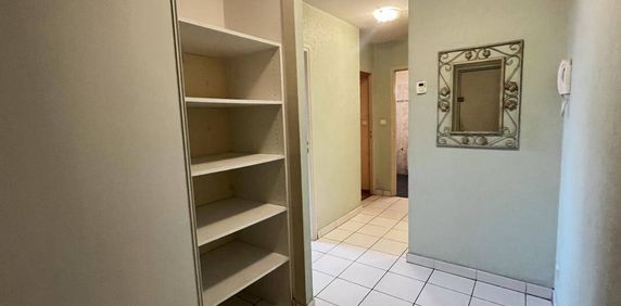 Location appartement t1 bis 2 pièces 44 m² à Rodez (12000) BOURRAN - Photo 2