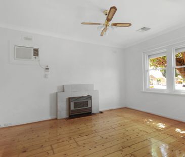 Fully Renovated Family Home Close to City & Coast - Photo 1