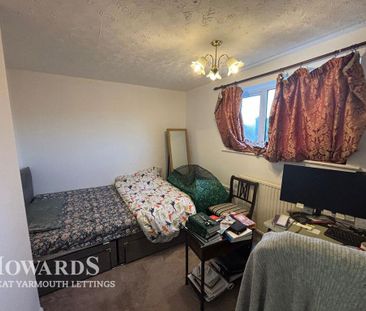 3 bedroom terraced house to rent - Photo 3