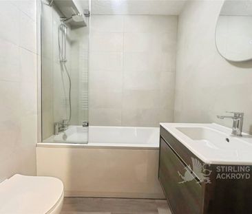 The Byfrons, Boundary Road, Farnborough, Hampshire, GU14 6SE - Photo 5