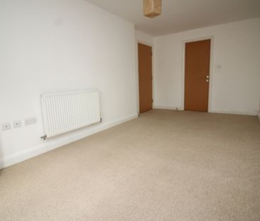 2 Bedroom Apartment - Photo 1
