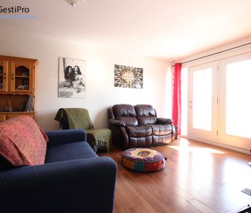 357 Charest Ouest - Photo 2