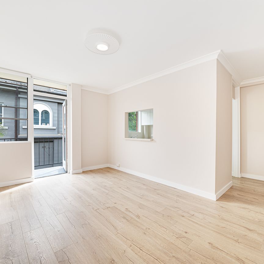 Renovated One Bedroom Apartment with Parking - Photo 1