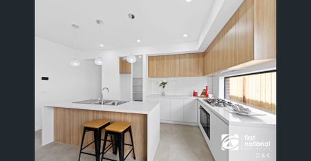 Luxurious Living at its Finest in Alamora Estate - - Photo 5