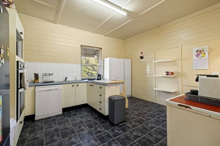 Tidy Colonial Home on Acreage - Photo 3