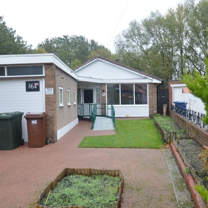 2 bedroom bungalow to rent - Photo 1
