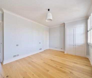 3 bedroom terraced house to rent - Photo 6