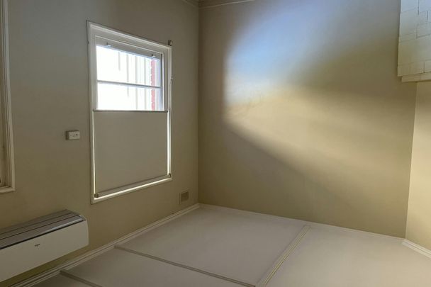 130 Playford Avenue - Photo 1