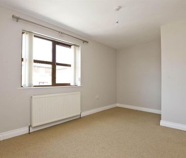 9 Orangefield Grove, Belfast, BT5 6DA - Photo 3