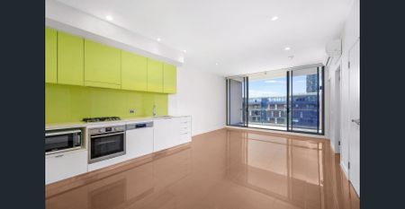 Unfurnished Two-Bedroom I Swimming Pool & Gym - Photo 3