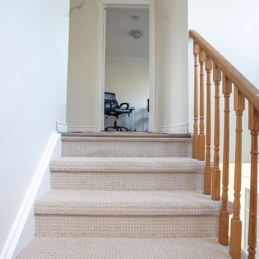 For Lease - 1892 Secretariat Place, Oshawa, Ontario - Photo 1