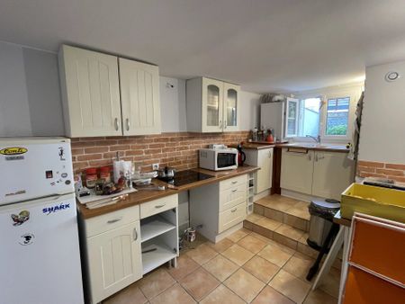 Location Maison 2 pièces 54m² TOURS 37000 - Photo 2